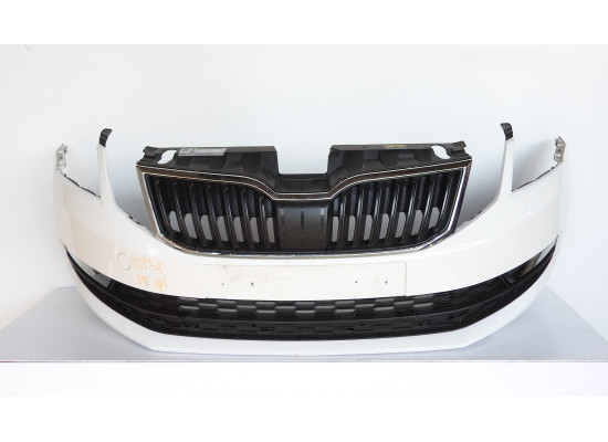 Nárazník přední KOMPLET (maska, mřížky, mlhová světla, výztuha) Škoda Octavia III 3 facelift 5E 5E0807221N